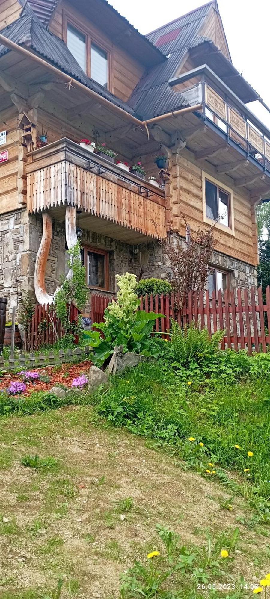 Zakatek W Dolinie Lapszanka